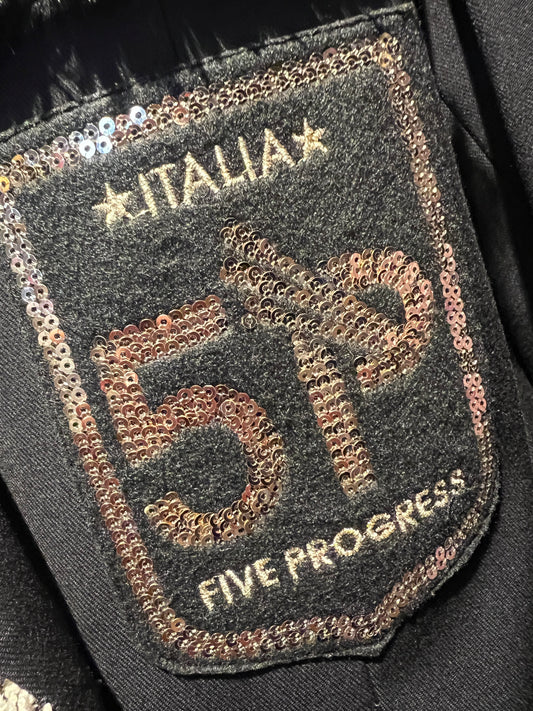 5 Progress giacca doppiopetto con passamaneria e patch con decorazioni paillettes