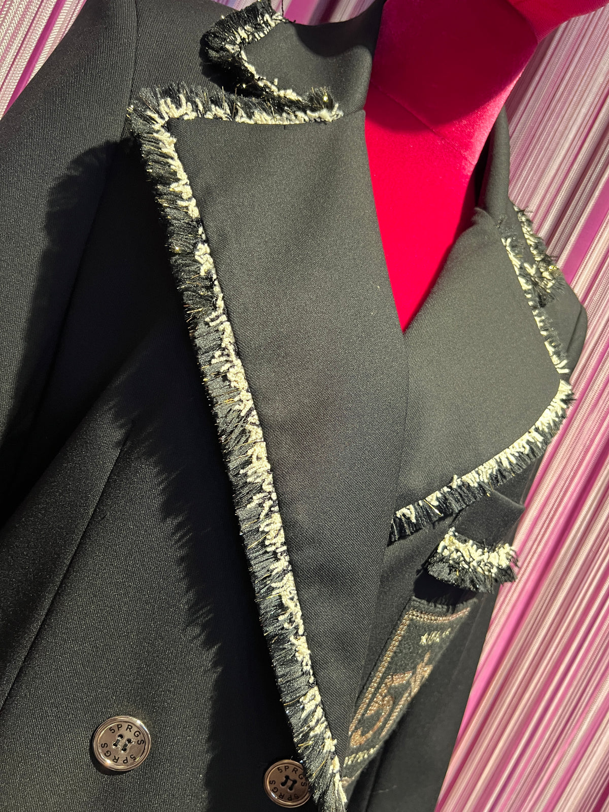 5 Progress giacca doppiopetto con passamaneria e patch con decorazioni paillettes