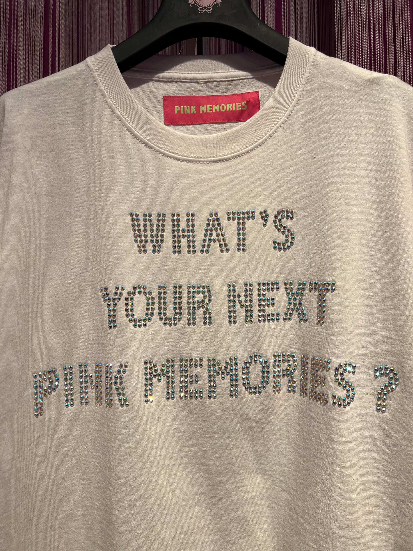 Pink memories t-shirt con scritta strass