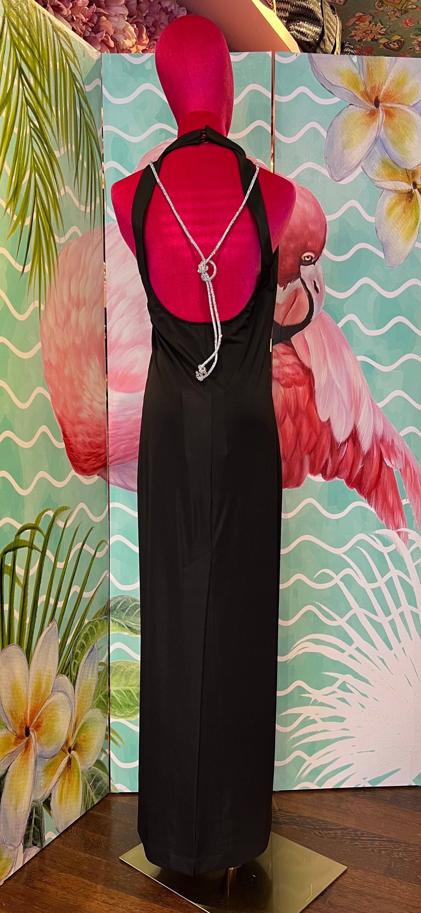 Gina Gorgeous meno 50% abito lungo nero scollo americana con collana Swarovski su retro schiena